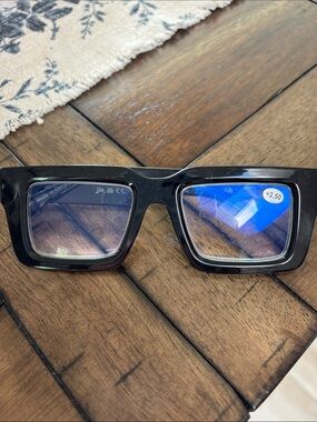 Black Square Frame Reading Glasses +2.5